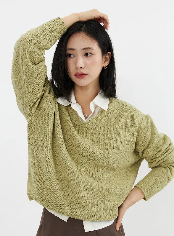 V-Neck Knit Sweater OO305